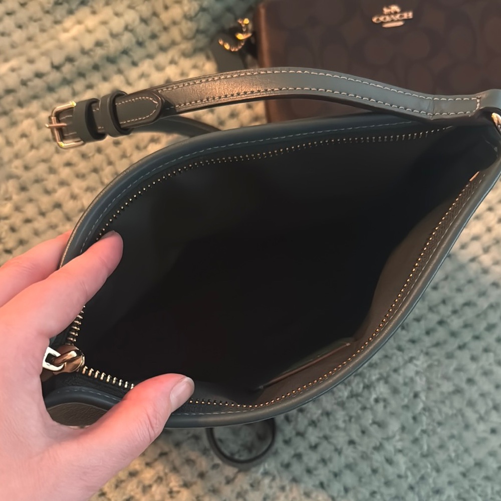 Coach Brown Signature Crossbody Bag Set - Picture 10 of 10